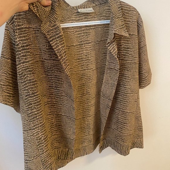 Brown Patterned Button Down shirt - Picture 2 of 3